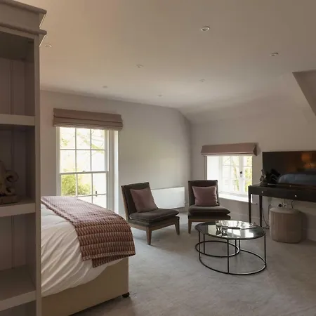 Farlam Hall & Restaurant 4*