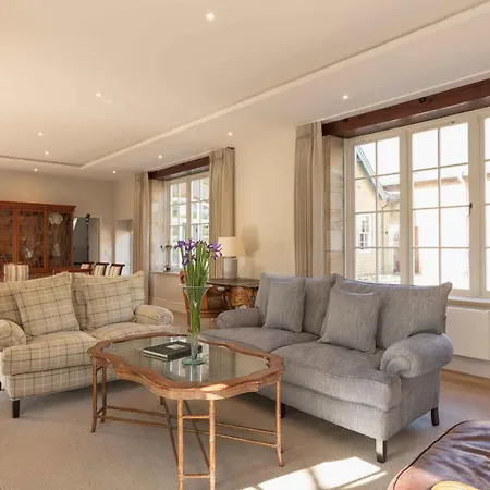 Farlam Hall & Restaurant Брамптон