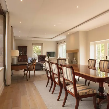 Farlam Hall & Restaurant Отель