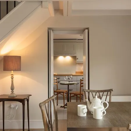Hotel Farlam Hall & Restaurant