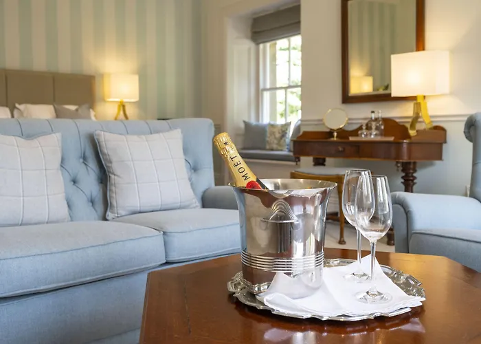 Farlam Hall & Restaurant 4*